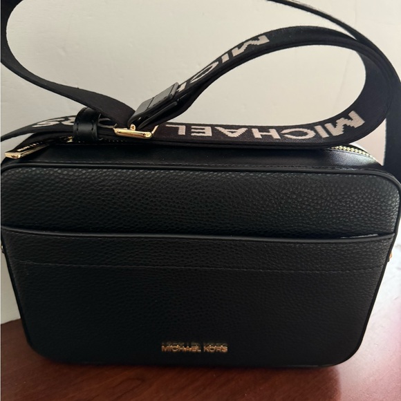 Michael Kors leather Messenger black bag